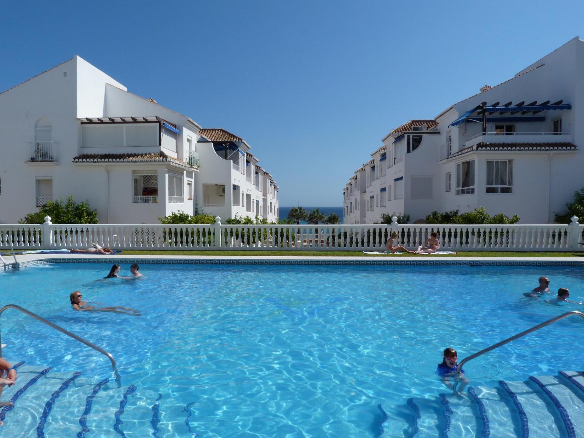 Fuentes De Nerja Apartment ภายนอก รูปภาพ